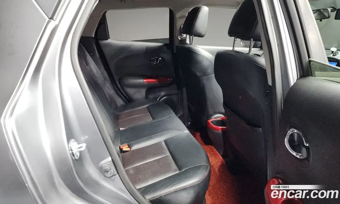 Nissan Juke 2015 1.6 автомат (гидро), фото 12 Nissan Juke 2015 1.6 автомат (гидро), фото 12