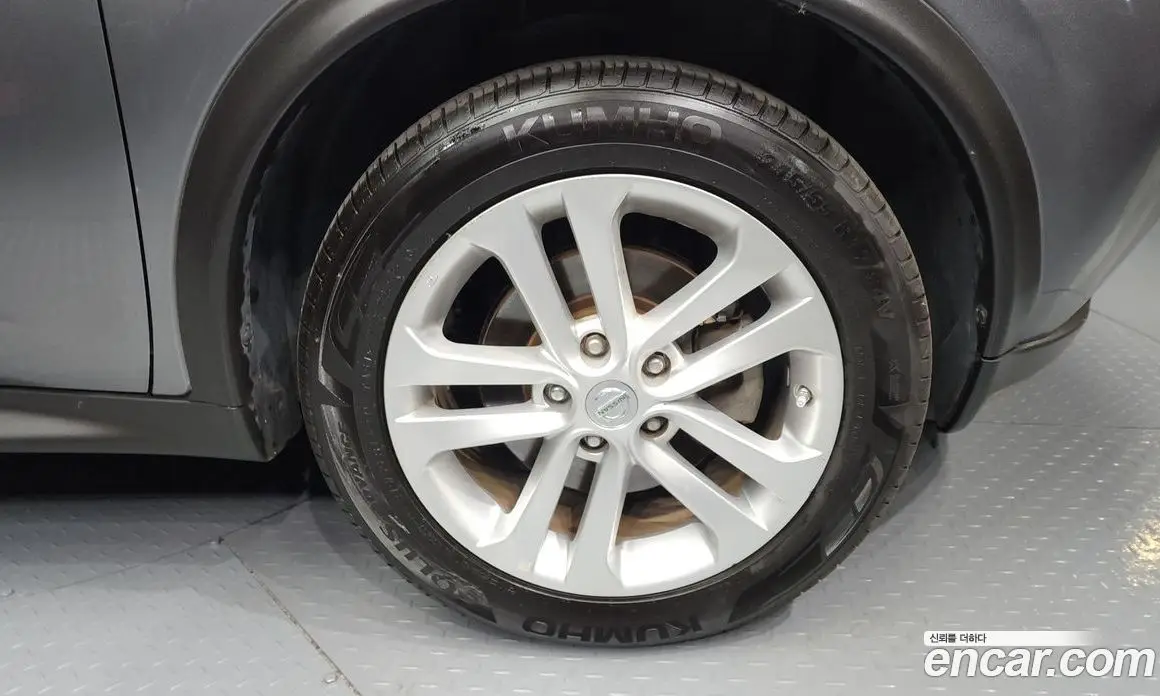 Nissan Juke 2015 1.6 автомат (гидро), фото 5 Nissan Juke 2015 1.6 автомат (гидро), фото 5