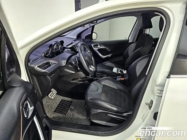 Peugeot 2008 2017 1.6 автомат (гидро), миниатюра 12