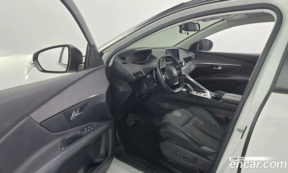 Peugeot 3008 2021 1.5 автомат (гидро), фото 13 Peugeot 3008 2021 1.5 автомат (гидро), фото 13