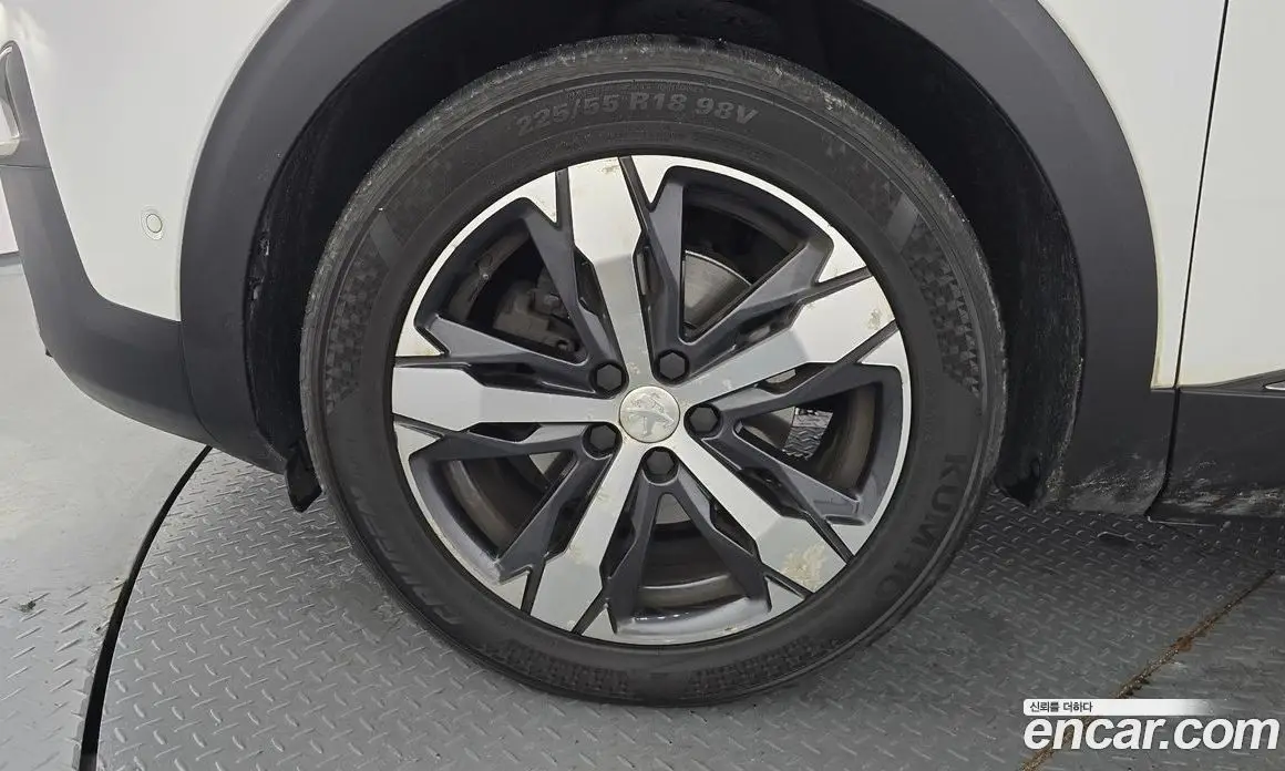 Peugeot 3008 2021 1.5 автомат (гидро), фото 5 Peugeot 3008 2021 1.5 автомат (гидро), фото 5