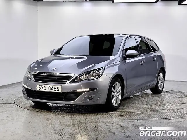 Peugeot 308, 2015, 117 802 км Peugeot 308, 2015, 117 802 км