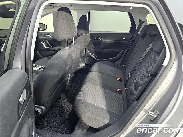 Peugeot 308 2015 1.6 автомат (гидро), миниатюра 8