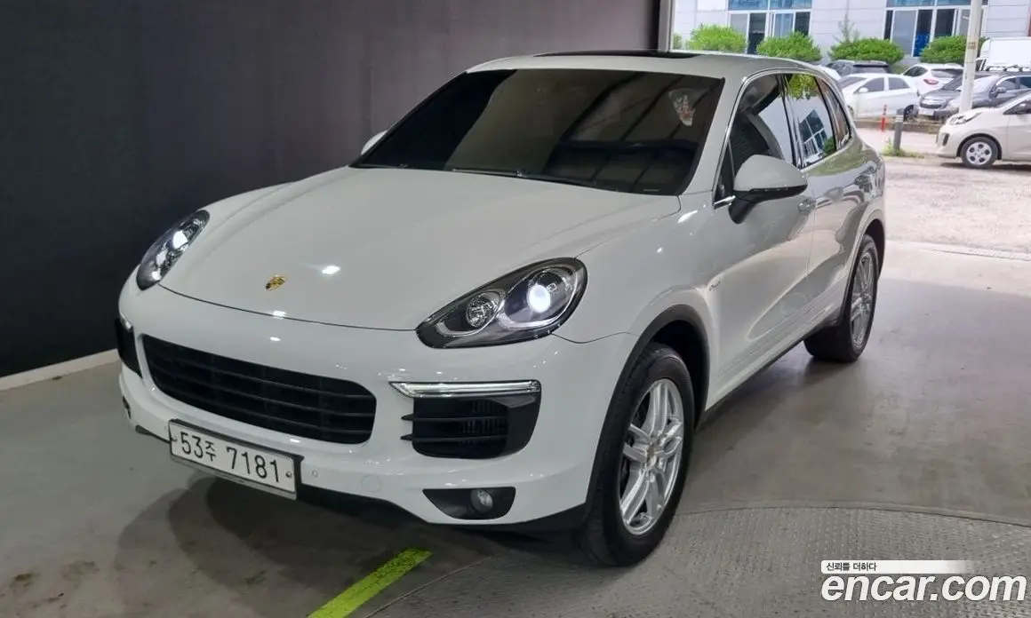 Porsche Cayenne 2015 3.0 автомат (гидро), фото 1 Porsche Cayenne 2015 3.0 автомат (гидро), фото 1