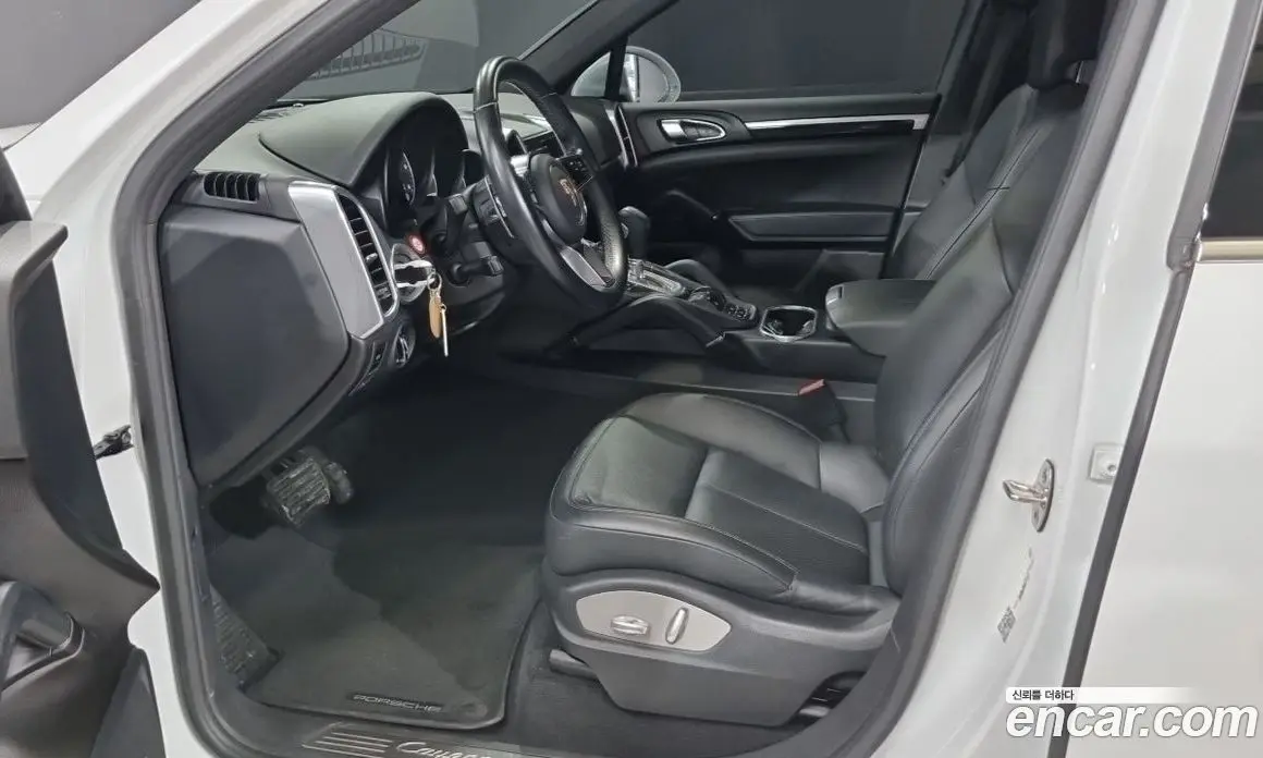 Porsche Cayenne 2015 3.0 автомат (гидро), фото 10 Porsche Cayenne 2015 3.0 автомат (гидро), фото 10