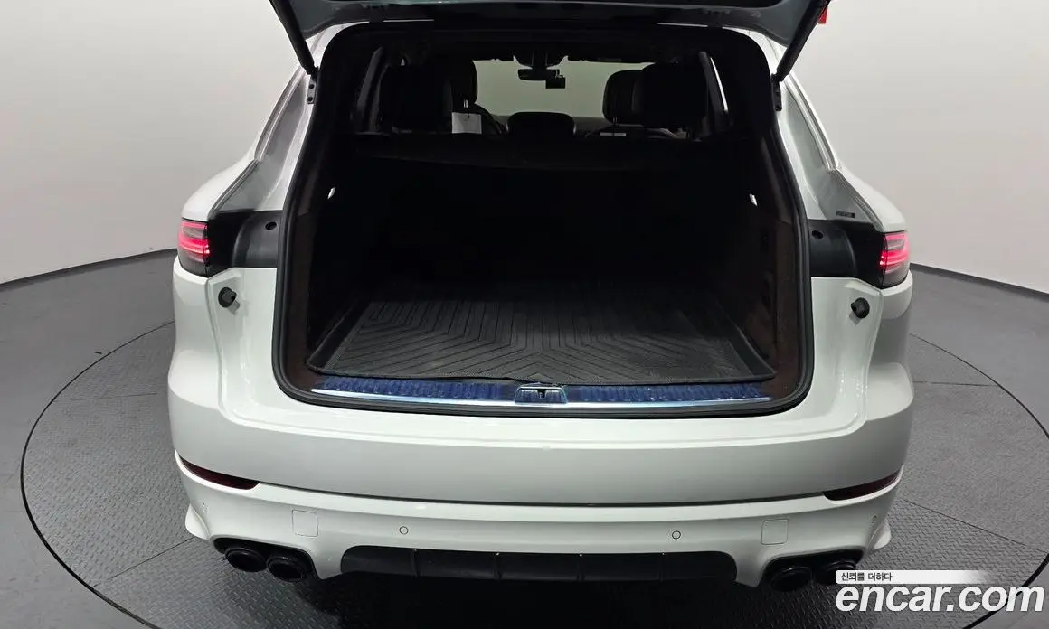 Porsche Cayenne 2022 3.0 автомат (гидро), фото 20 Porsche Cayenne 2022 3.0 автомат (гидро), фото 20