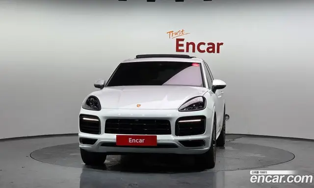Porsche Cayenne 2022 3.0 автомат (гидро), миниатюра 3 Porsche Cayenne 2022 3.0 автомат (гидро), миниатюра 3
