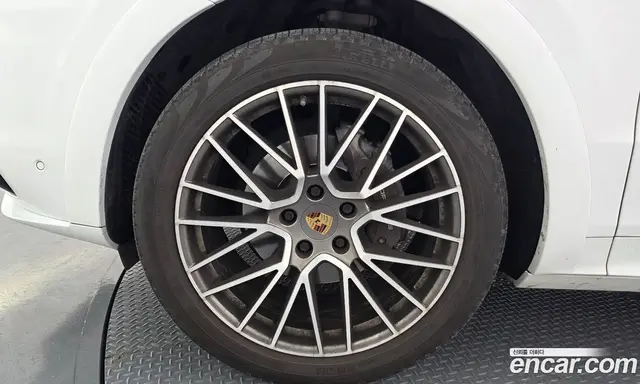Porsche Cayenne 2022 3.0 автомат (гидро), миниатюра 5 Porsche Cayenne 2022 3.0 автомат (гидро), миниатюра 5