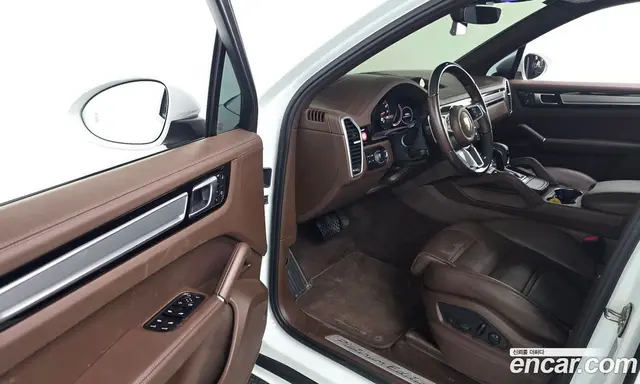 Porsche Cayenne 2022 3.0 автомат (гидро), миниатюра 10 Porsche Cayenne 2022 3.0 автомат (гидро), миниатюра 10