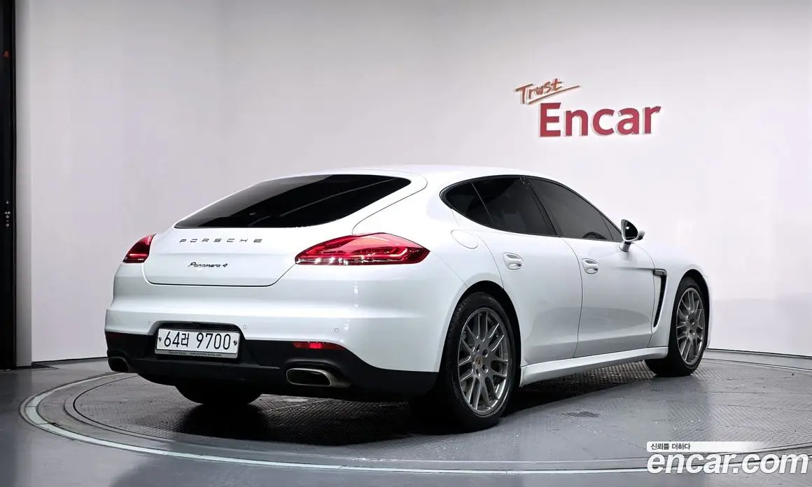 Porsche Panamera 2013 3.6 автомат (гидро), фото 2 Porsche Panamera 2013 3.6 автомат (гидро), фото 2