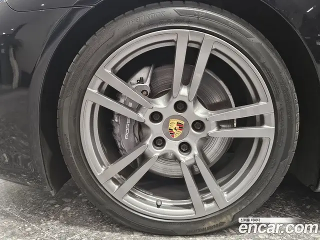 Porsche Panamera 2015 3.6 автомат (гидро), миниатюра 5 Porsche Panamera 2015 3.6 автомат (гидро), миниатюра 5