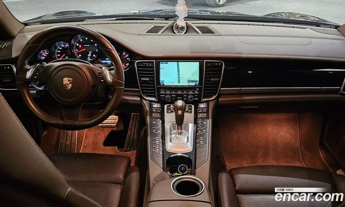 Porsche Panamera 2015 3.6 автомат (гидро), фото 7 Porsche Panamera 2015 3.6 автомат (гидро), фото 7