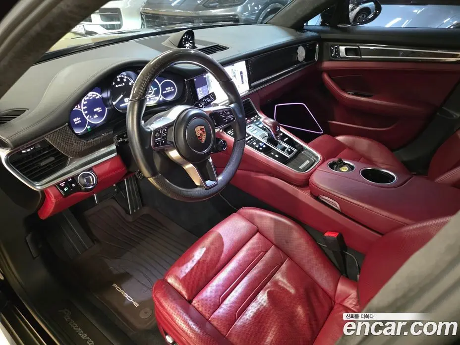 Porsche Panamera 2018 4.0 автомат (гидро), фото 9 Porsche Panamera 2018 4.0 автомат (гидро), фото 9