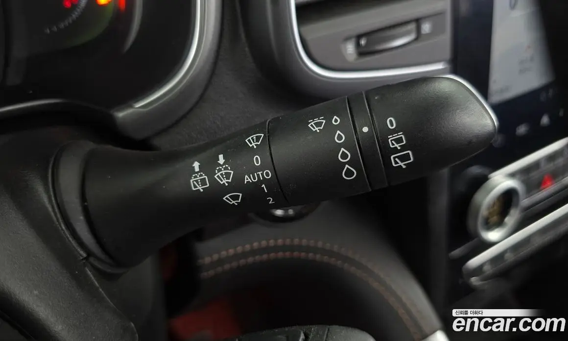 Renault (Samsung) QM6 2023 2.0 автомат (гидро), фото 28 Renault (Samsung) QM6 2023 2.0 автомат (гидро), фото 28