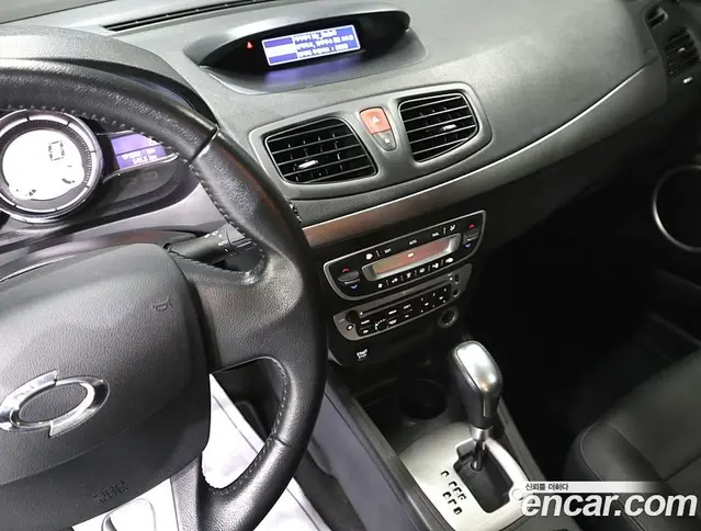 Renault (Samsung) SM3 2018 1.6 автомат (гидро), миниатюра 10 Renault (Samsung) SM3 2018 1.6 автомат (гидро), миниатюра 10