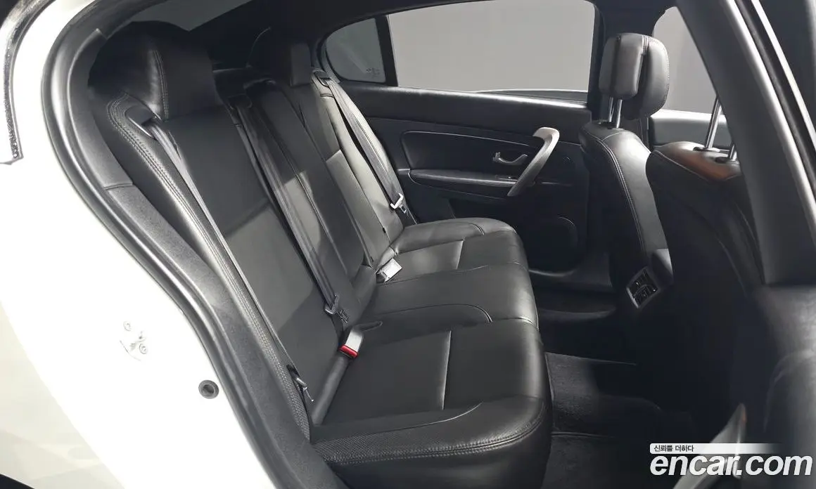 Renault (Samsung) SM5 2014 2.0 автомат (гидро), фото 11 Renault (Samsung) SM5 2014 2.0 автомат (гидро), фото 11