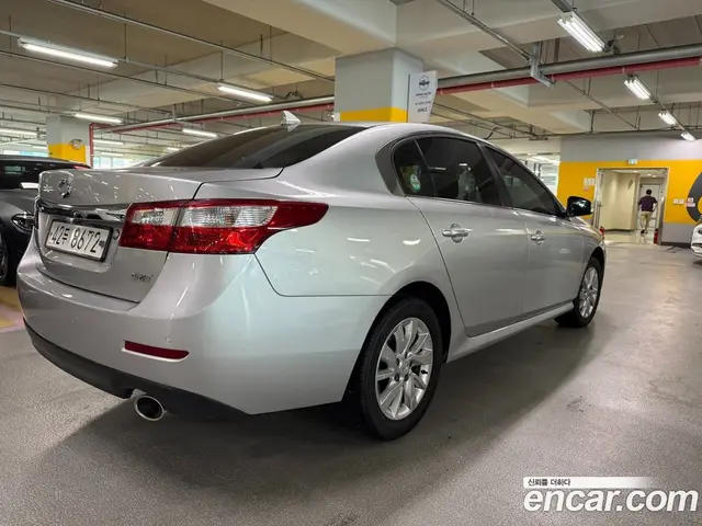 Renault (Samsung) SM5 2014 2.0 автомат (гидро), миниатюра 4 Renault (Samsung) SM5 2014 2.0 автомат (гидро), миниатюра 4