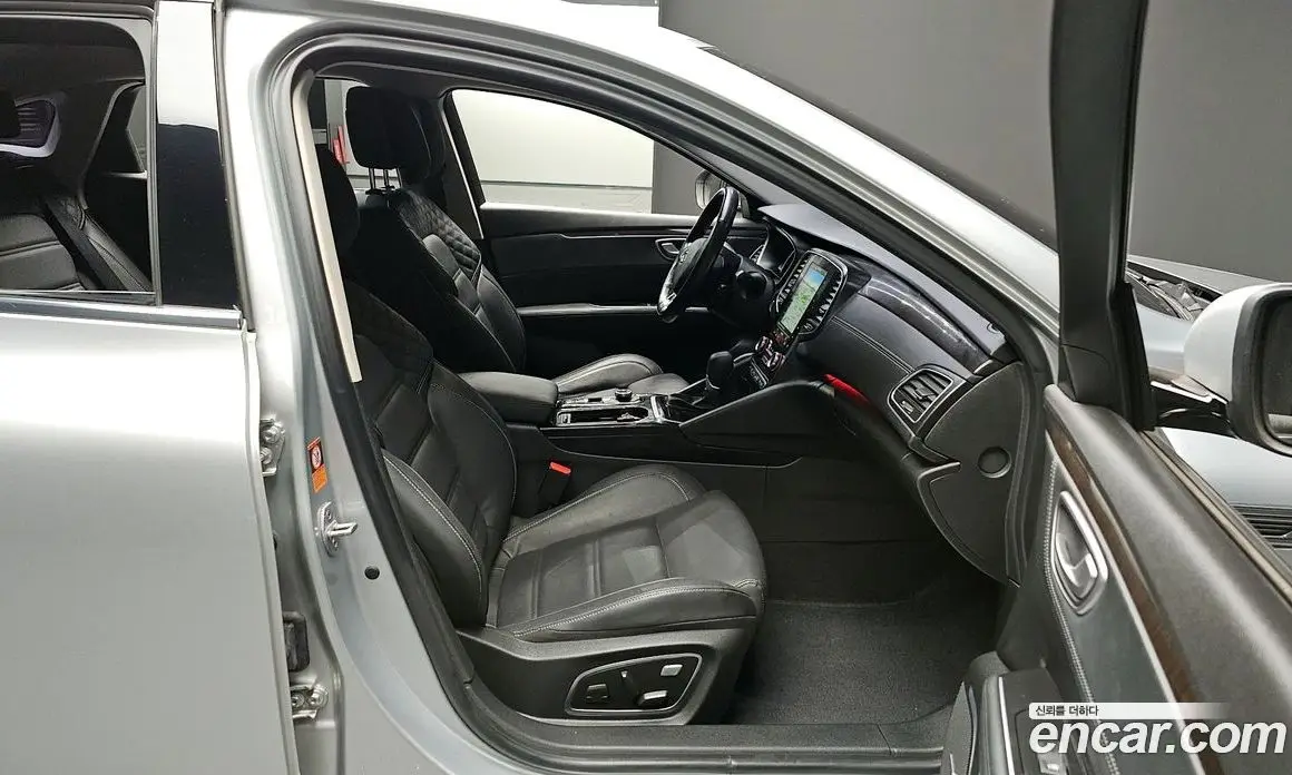 Renault (Samsung) SM6 2017 2.0 автомат (гидро), фото 10 Renault (Samsung) SM6 2017 2.0 автомат (гидро), фото 10