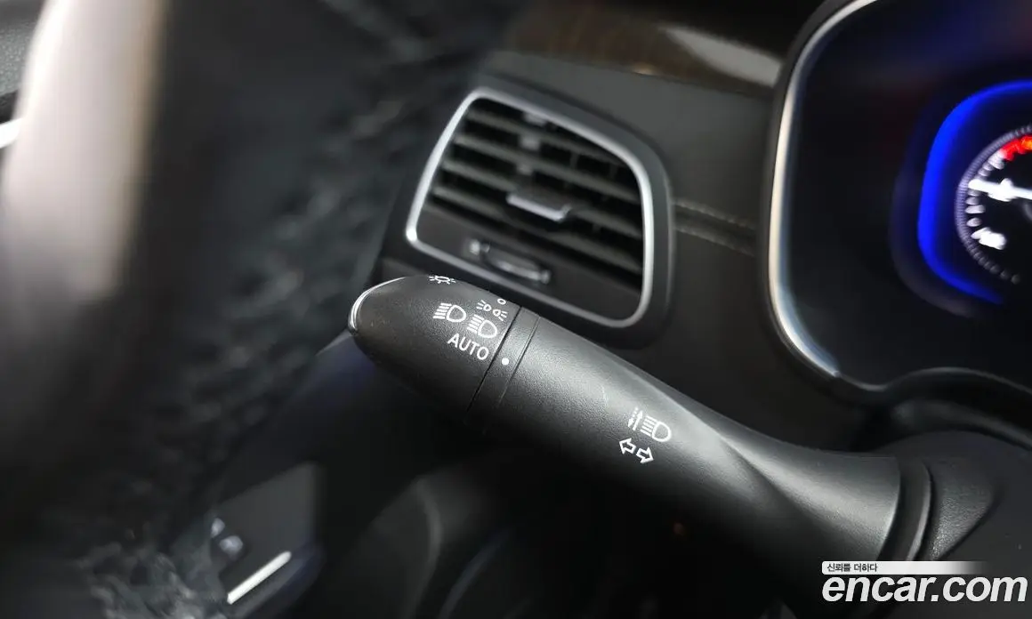 Renault (Samsung) SM6 2017 2.0 автомат (гидро), фото 28 Renault (Samsung) SM6 2017 2.0 автомат (гидро), фото 28