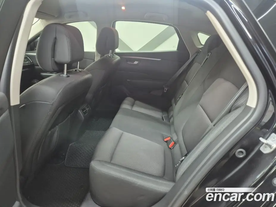 Renault (Samsung) SM6 2017 1.5 автомат (гидро), фото 14 Renault (Samsung) SM6 2017 1.5 автомат (гидро), фото 14