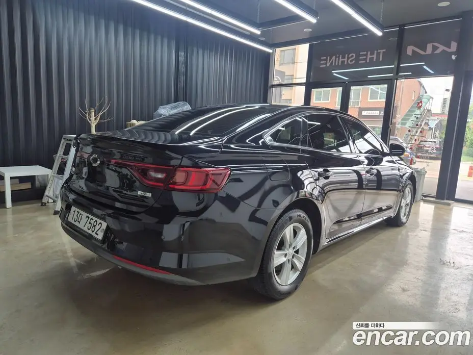 Renault (Samsung) SM6 2017 1.5 автомат (гидро), фото 4 Renault (Samsung) SM6 2017 1.5 автомат (гидро), фото 4
