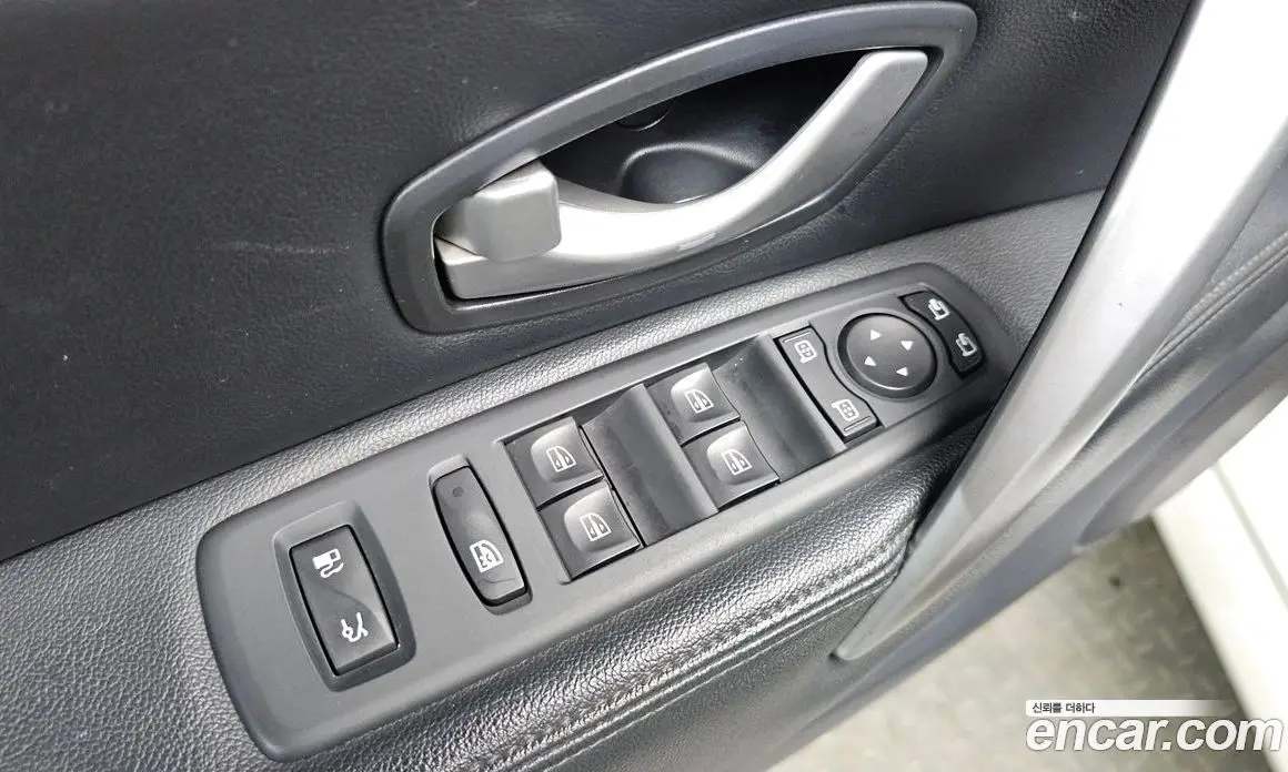 Renault (Samsung) SM7 2018 2.0 автомат (гидро), фото 13 Renault (Samsung) SM7 2018 2.0 автомат (гидро), фото 13
