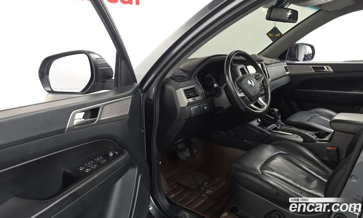 SsangYong Rexton 2018 2.2 автомат (гидро), фото 13 SsangYong Rexton 2018 2.2 автомат (гидро), фото 13