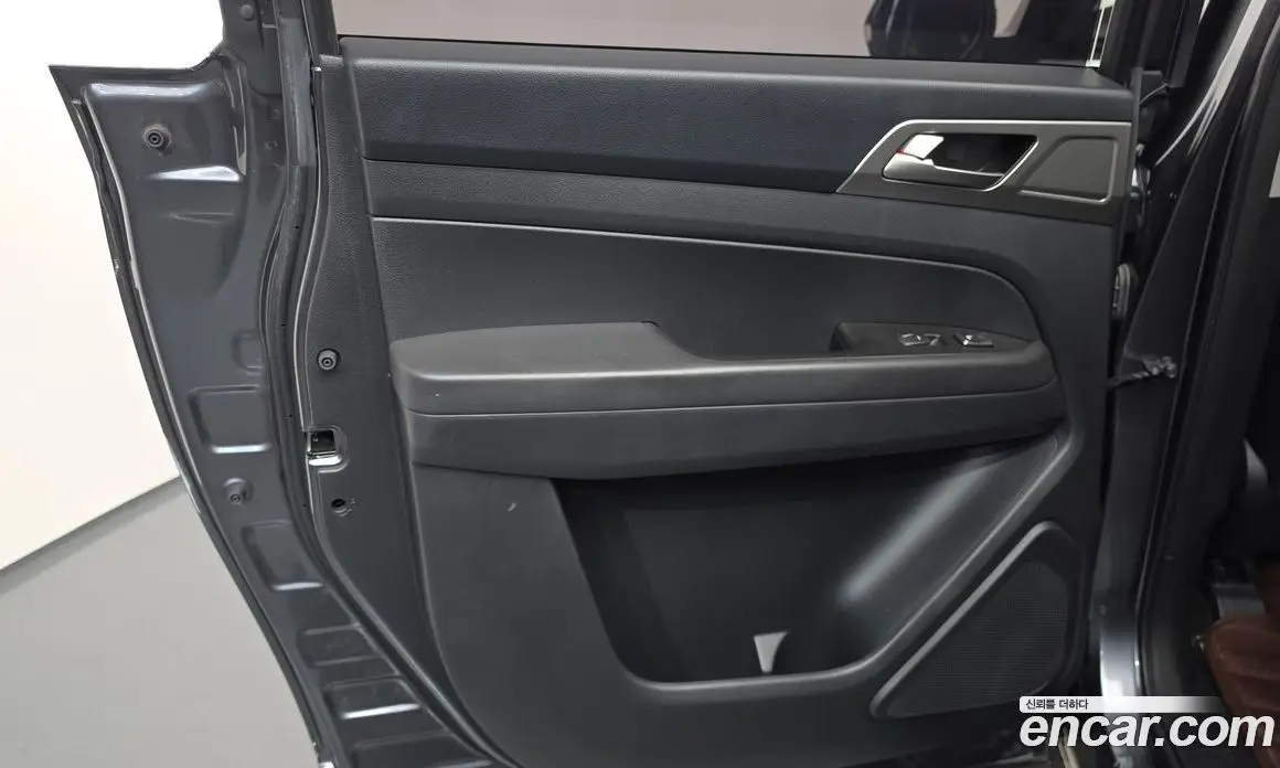 SsangYong Rexton 2018 2.2 автомат (гидро), фото 15 SsangYong Rexton 2018 2.2 автомат (гидро), фото 15