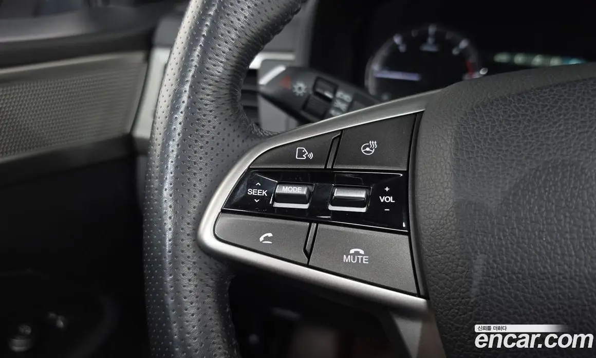 SsangYong Rexton 2018 2.2 автомат (гидро), фото 22 SsangYong Rexton 2018 2.2 автомат (гидро), фото 22
