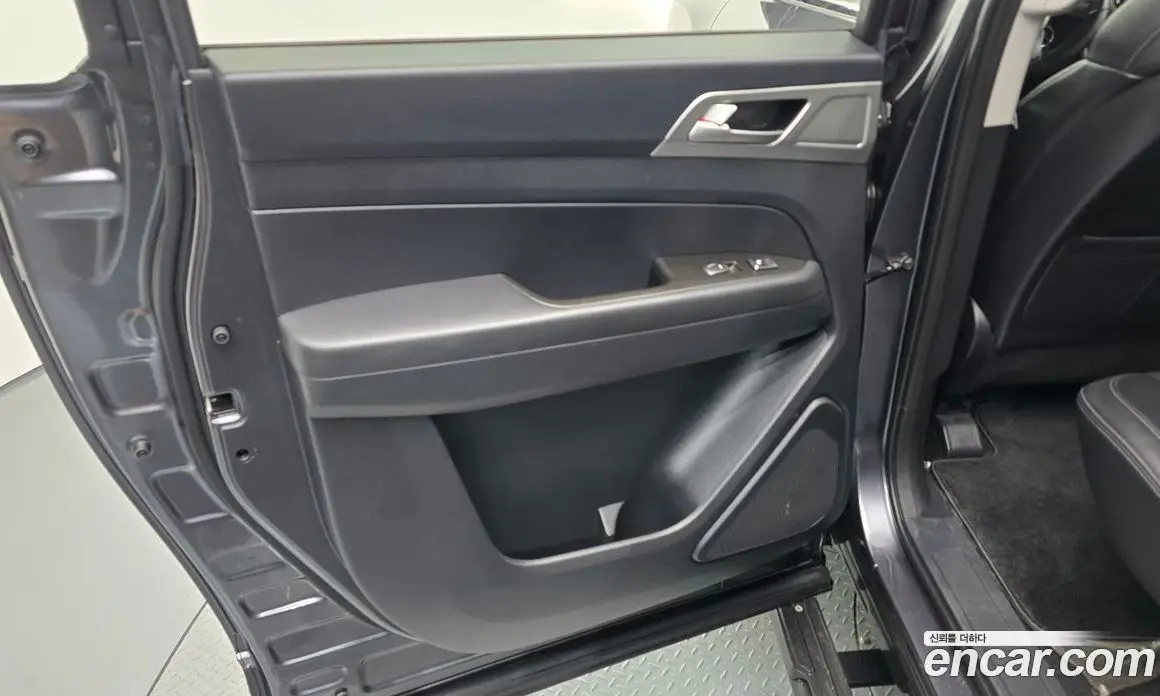 SsangYong Rexton 2018 2.2 автомат (гидро), фото 15 SsangYong Rexton 2018 2.2 автомат (гидро), фото 15