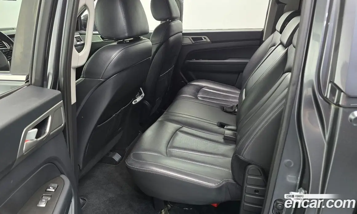 SsangYong Rexton 2018 2.2 автомат (гидро), фото 18 SsangYong Rexton 2018 2.2 автомат (гидро), фото 18