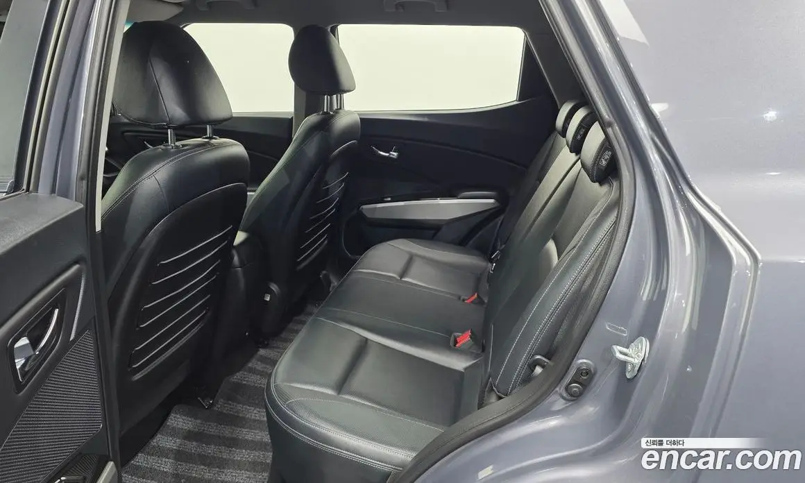 SsangYong TIBOLI 2015 1.6 автомат (гидро), фото 12