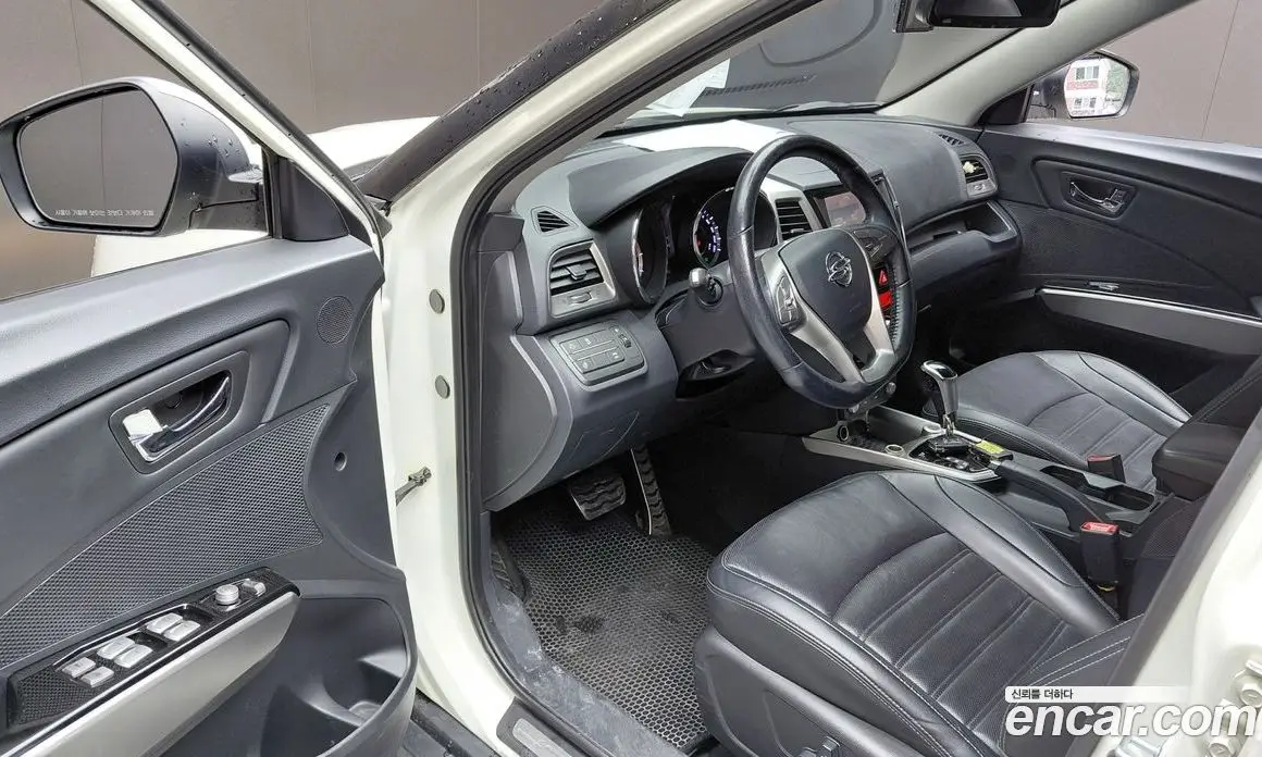 SsangYong TIBOLI 2015 1.6 автомат (гидро), фото 13 SsangYong TIBOLI 2015 1.6 автомат (гидро), фото 13