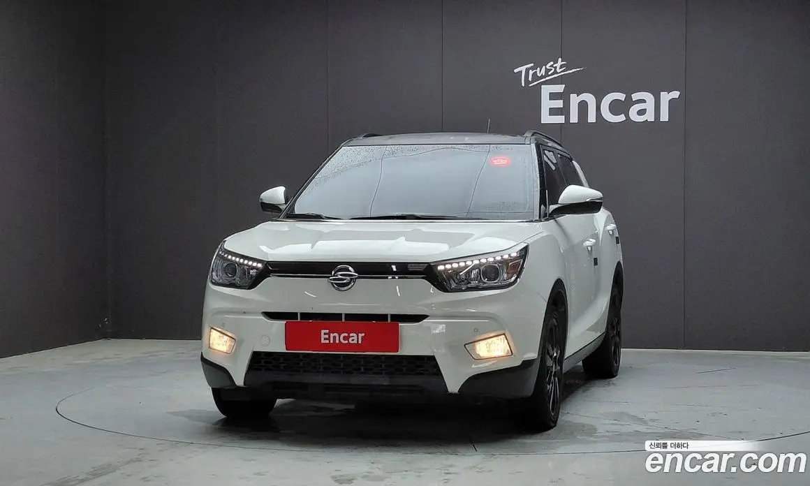 SsangYong TIBOLI 2015 1.6 автомат (гидро), фото 3 SsangYong TIBOLI 2015 1.6 автомат (гидро), фото 3