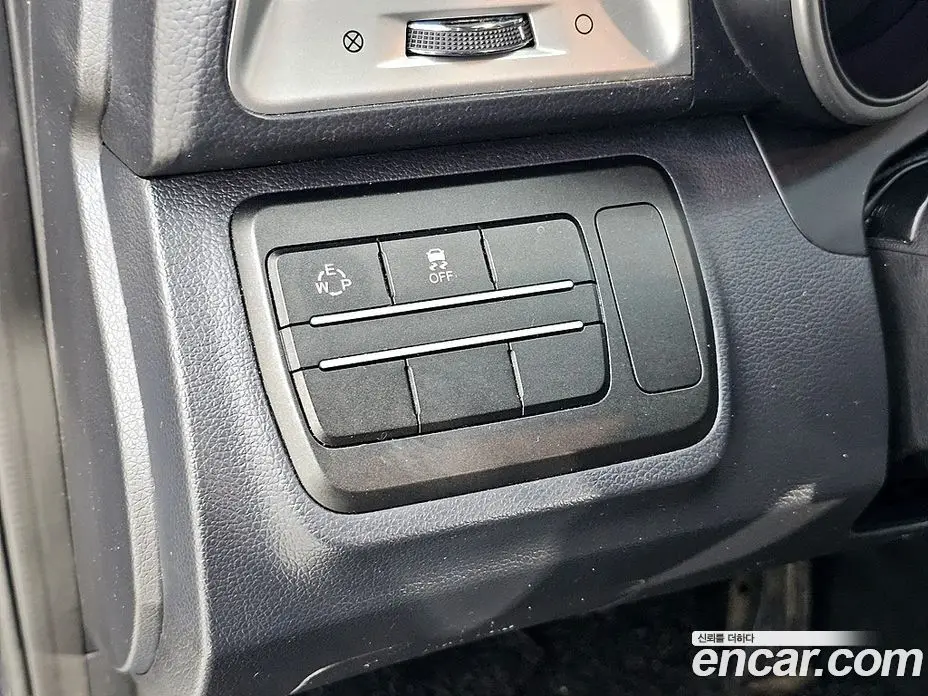SsangYong TIBOLI 2015 1.6 автомат (гидро), фото 13 SsangYong TIBOLI 2015 1.6 автомат (гидро), фото 13