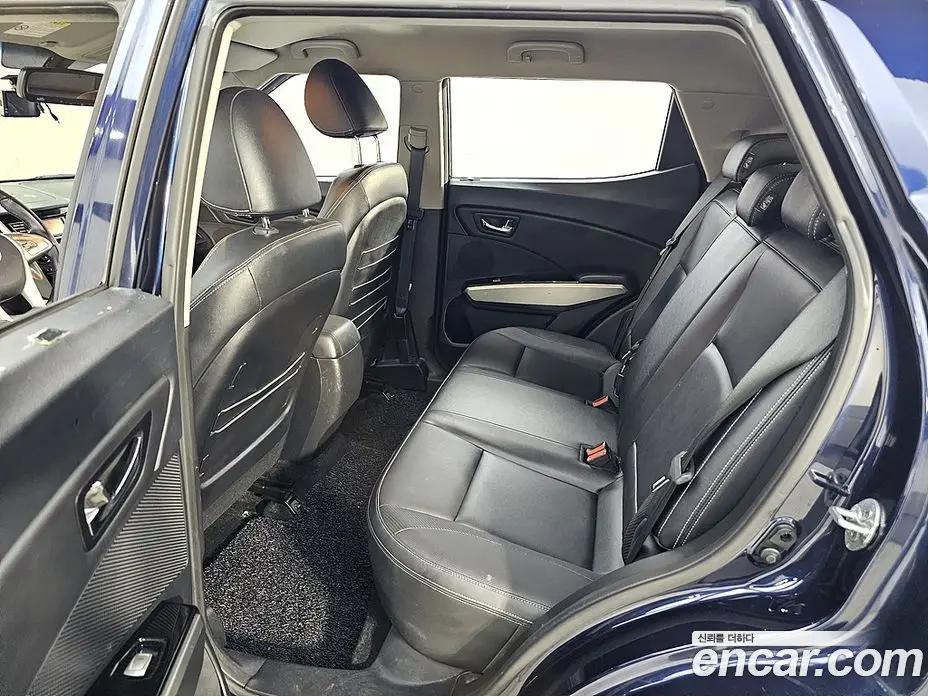 SsangYong TIBOLI 2015 1.6 автомат (гидро), фото 9 SsangYong TIBOLI 2015 1.6 автомат (гидро), фото 9