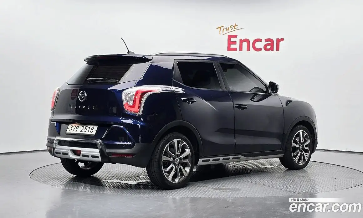 SsangYong TIBOLI 2015 1.6 автомат (гидро), фото 2 SsangYong TIBOLI 2015 1.6 автомат (гидро), фото 2