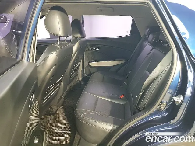 SsangYong TIBOLI 2016 1.6 автомат (гидро), миниатюра 11 SsangYong TIBOLI 2016 1.6 автомат (гидро), миниатюра 11