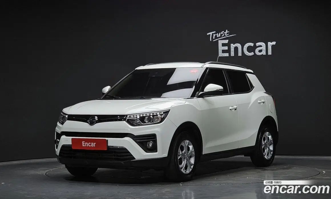 SsangYong TIBOLI 2021 1.5 автомат (гидро), фото 1 SsangYong TIBOLI 2021 1.5 автомат (гидро), фото 1