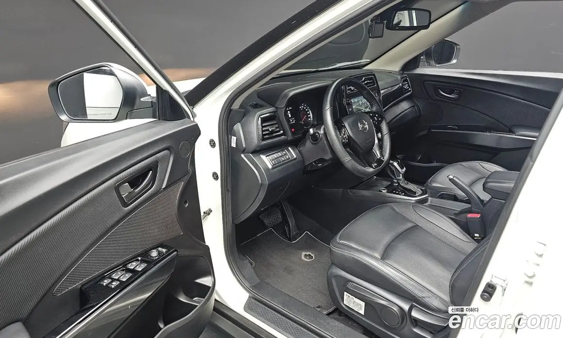 SsangYong TIBOLI 2021 1.5 автомат (гидро), фото 17 SsangYong TIBOLI 2021 1.5 автомат (гидро), фото 17