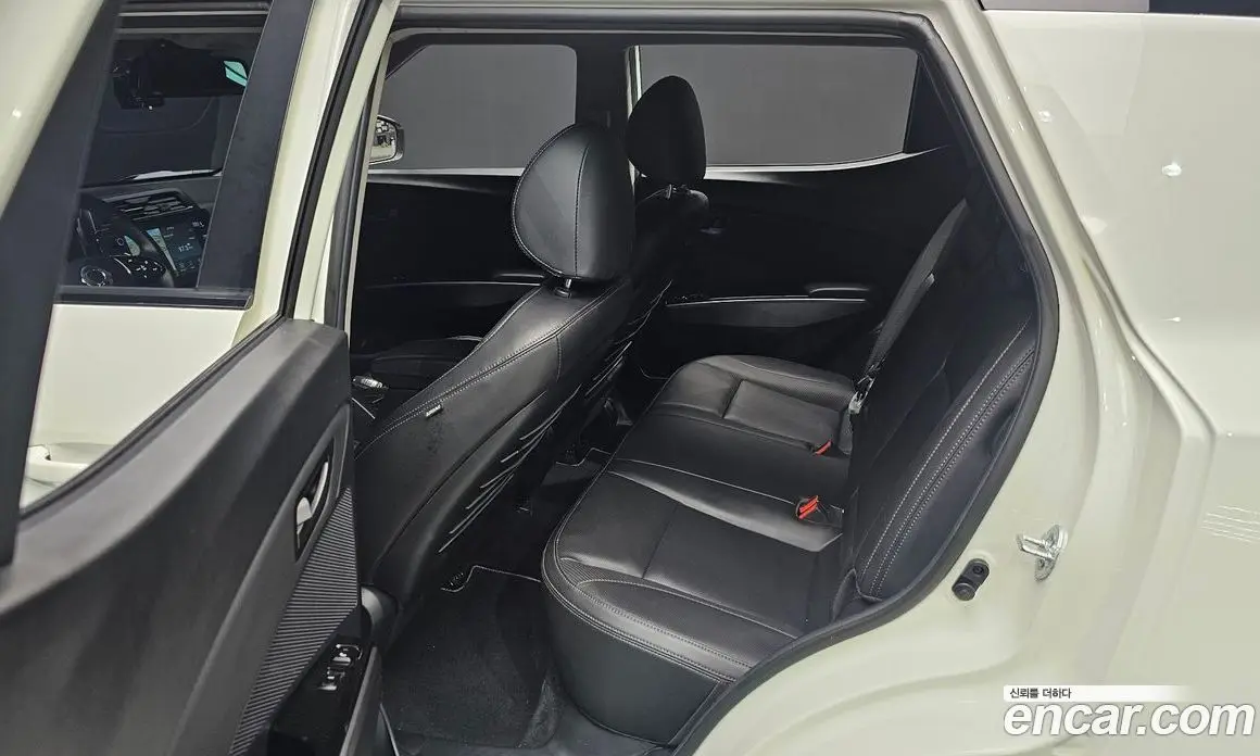 SsangYong TIBOLI 2024 1.6 автомат (гидро), фото 16 SsangYong TIBOLI 2024 1.6 автомат (гидро), фото 16