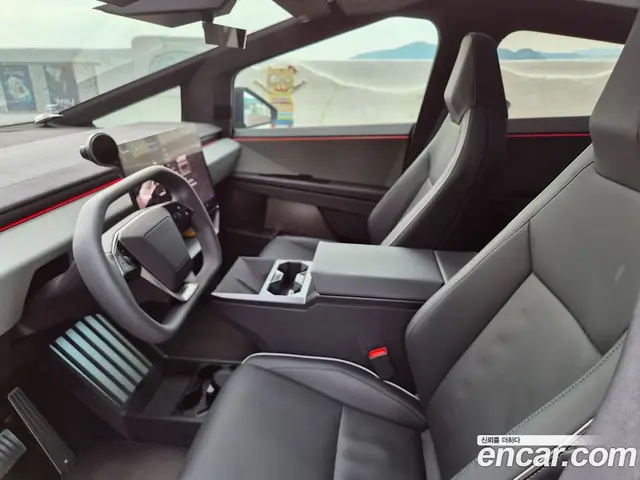 Tesla Cybertruck 2025 0.2 автомат (гидро), миниатюра 7