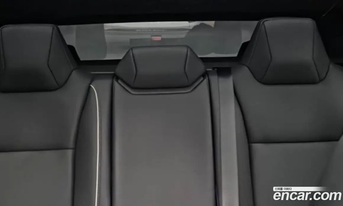 Tesla Cybertruck 2025 0.2 автомат (гидро), фото 10