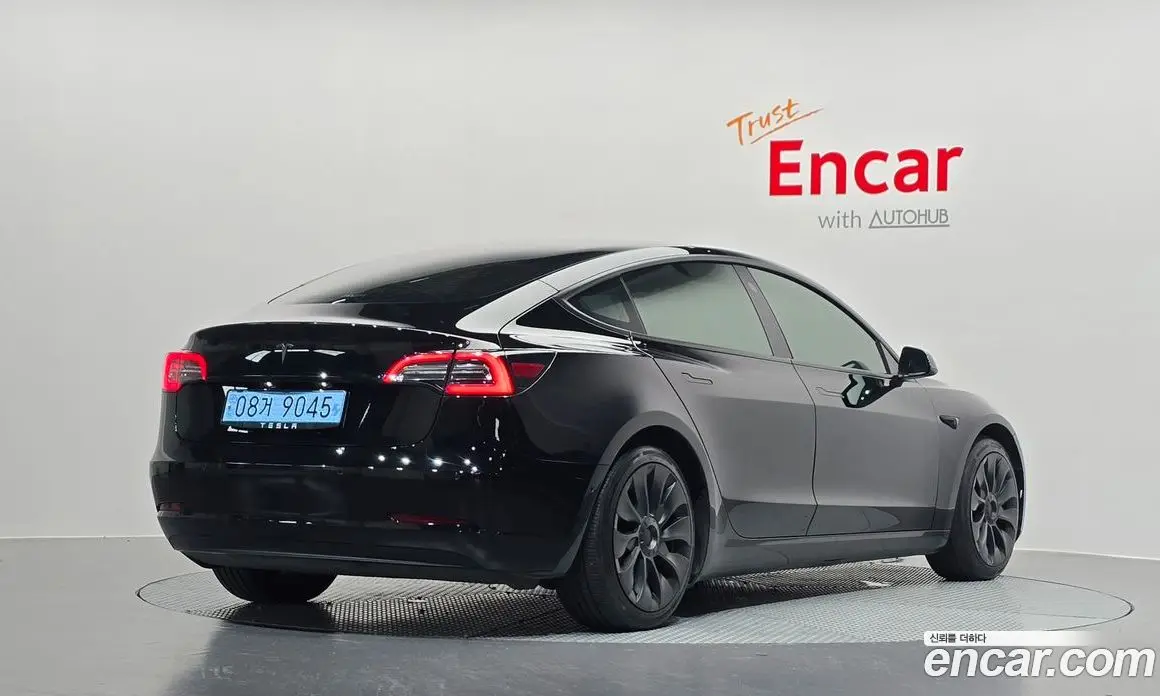 Tesla Model 3 2021 0.2 автомат (гидро), фото 1 Tesla Model 3 2021 0.2 автомат (гидро), фото 1