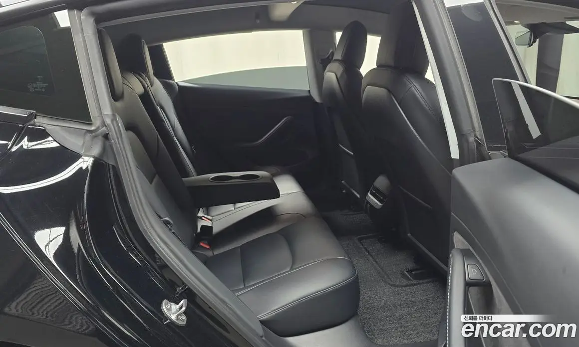 Tesla Model 3 2021 0.2 автомат (гидро), фото 16 Tesla Model 3 2021 0.2 автомат (гидро), фото 16