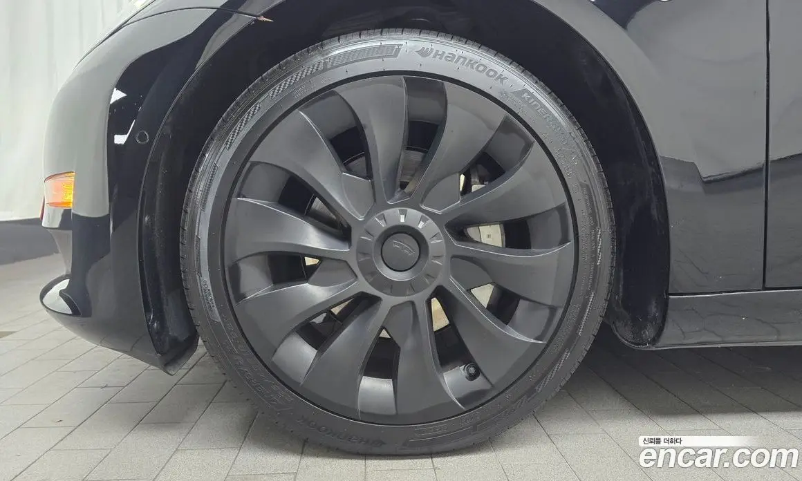 Tesla Model 3 2021 0.2 автомат (гидро), фото 4 Tesla Model 3 2021 0.2 автомат (гидро), фото 4