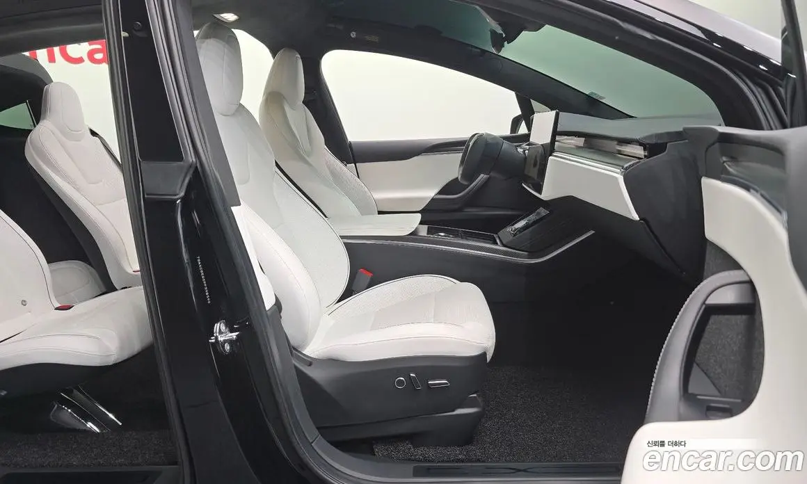 Tesla Model X 2023 0.3 автомат (гидро), фото 16 Tesla Model X 2023 0.3 автомат (гидро), фото 16