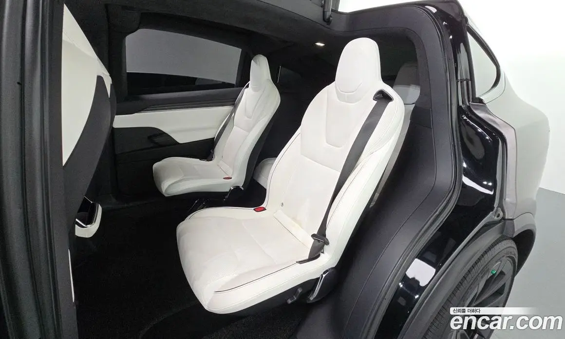 Tesla Model X 2023 0.3 автомат (гидро), фото 18 Tesla Model X 2023 0.3 автомат (гидро), фото 18