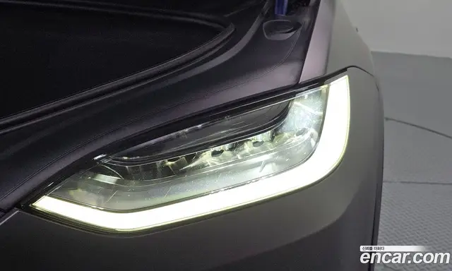 Tesla Model X 2023 0.3 автомат (гидро), миниатюра 8 Tesla Model X 2023 0.3 автомат (гидро), миниатюра 8