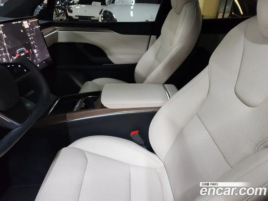 Tesla Model X 2023 0.3 автомат (гидро), фото 17 Tesla Model X 2023 0.3 автомат (гидро), фото 17